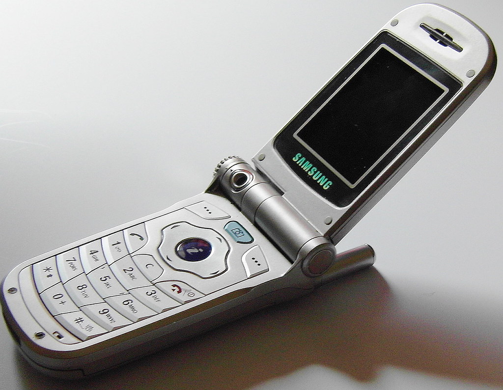 Samsung V200 Resim 3
