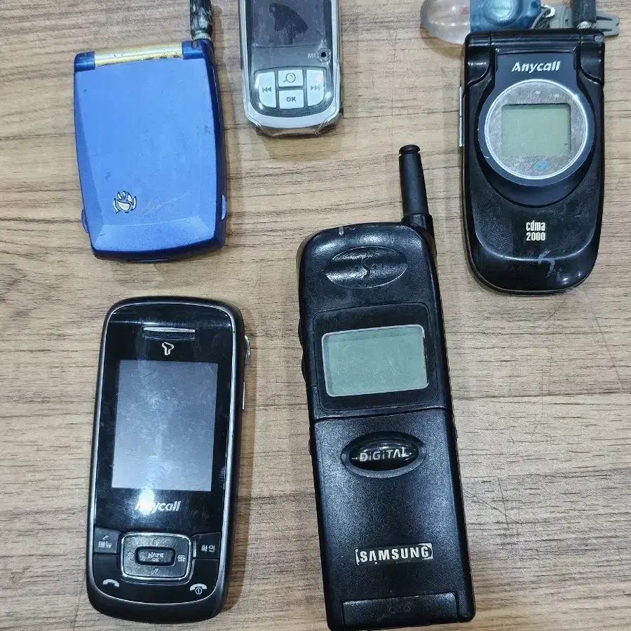 Samsung W9705 Resim 5