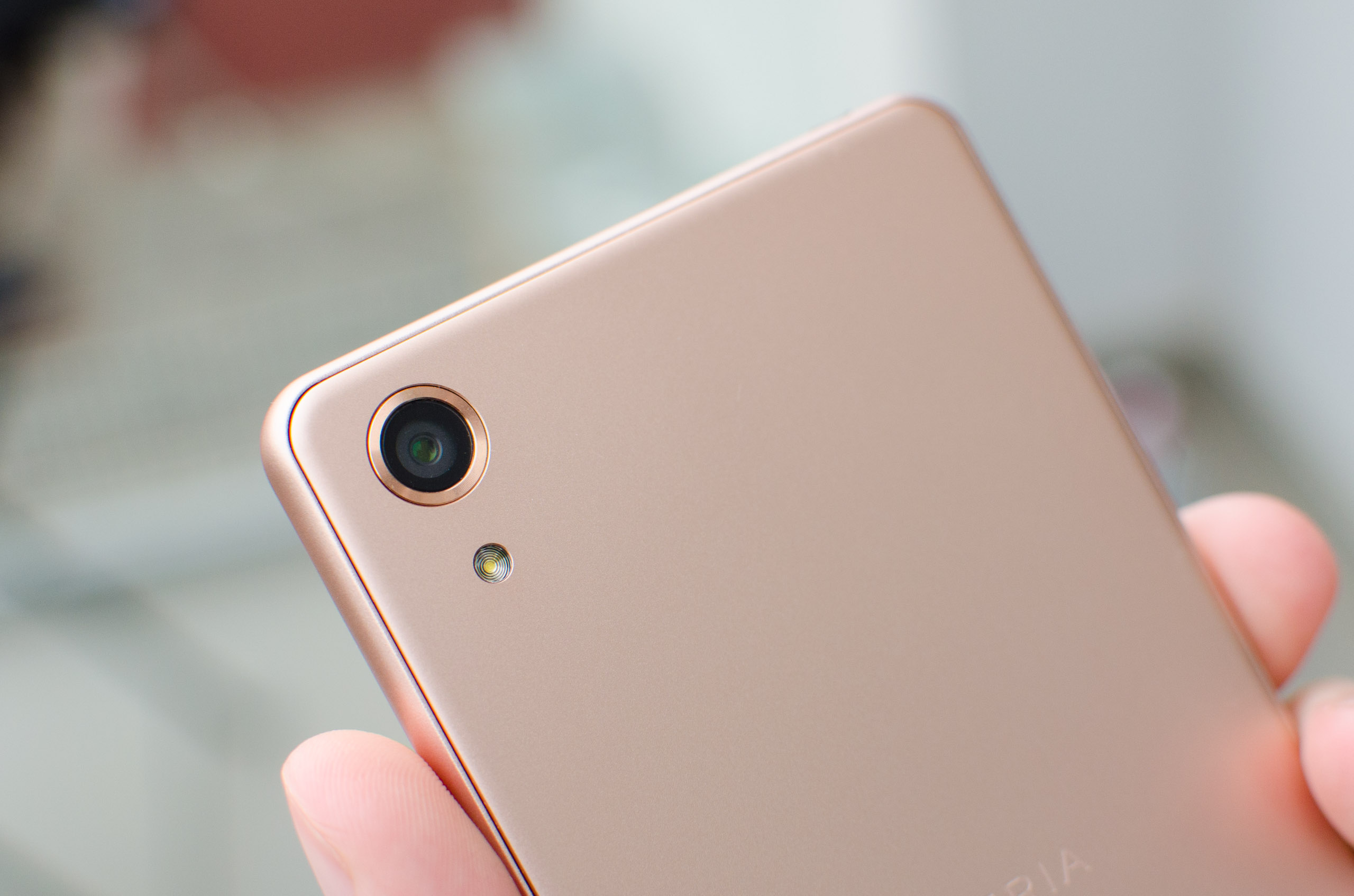 Sony Xperia X Performance Resim 4