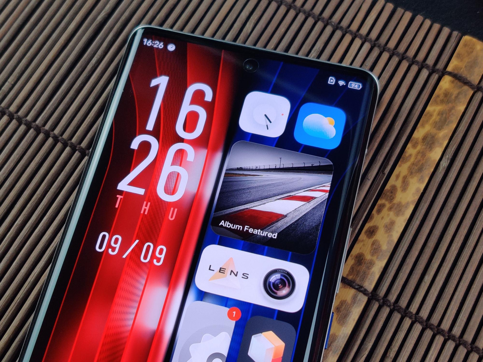 vivo iQOO 8
