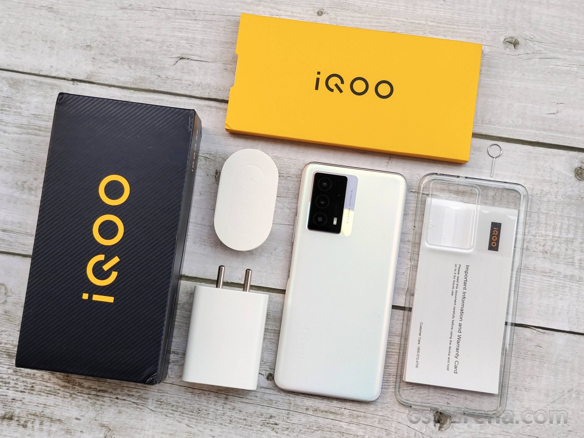 vivo iQOO Z5 (2022)