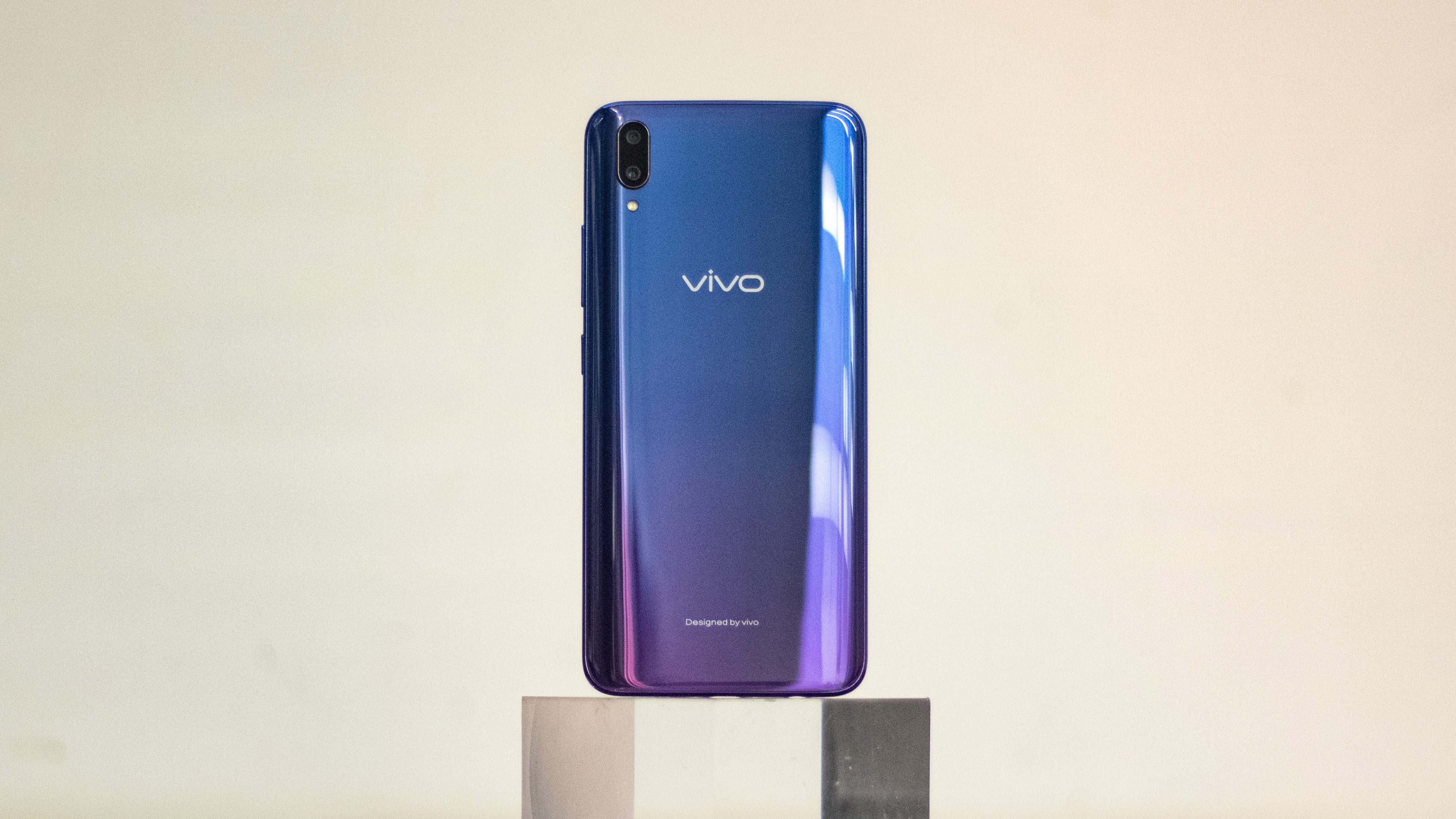 vivo V11i Resim 5