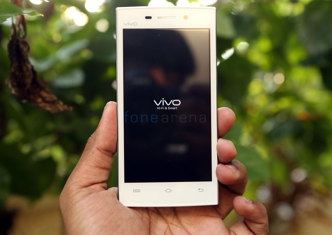 vivo Y15 (2013)