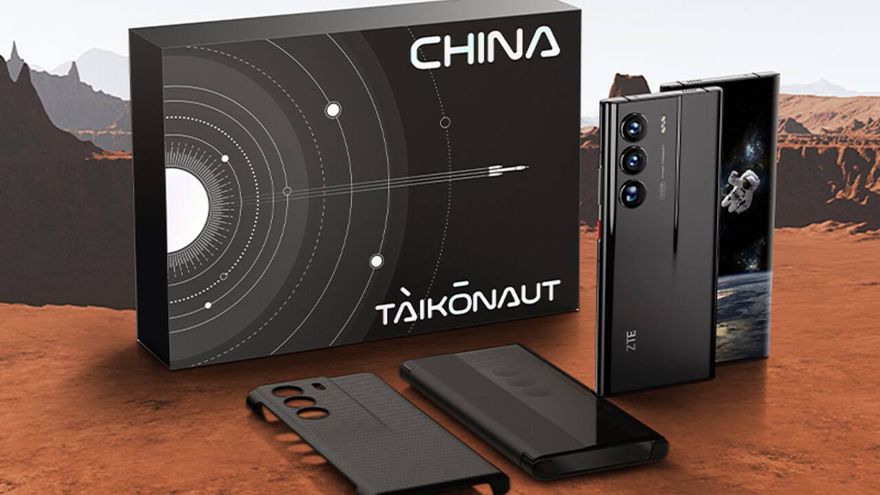 ZTE Axon 40 Ultra Space Edition Resim 4