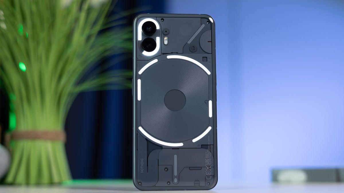 ZTE Axon Lux Resim 2