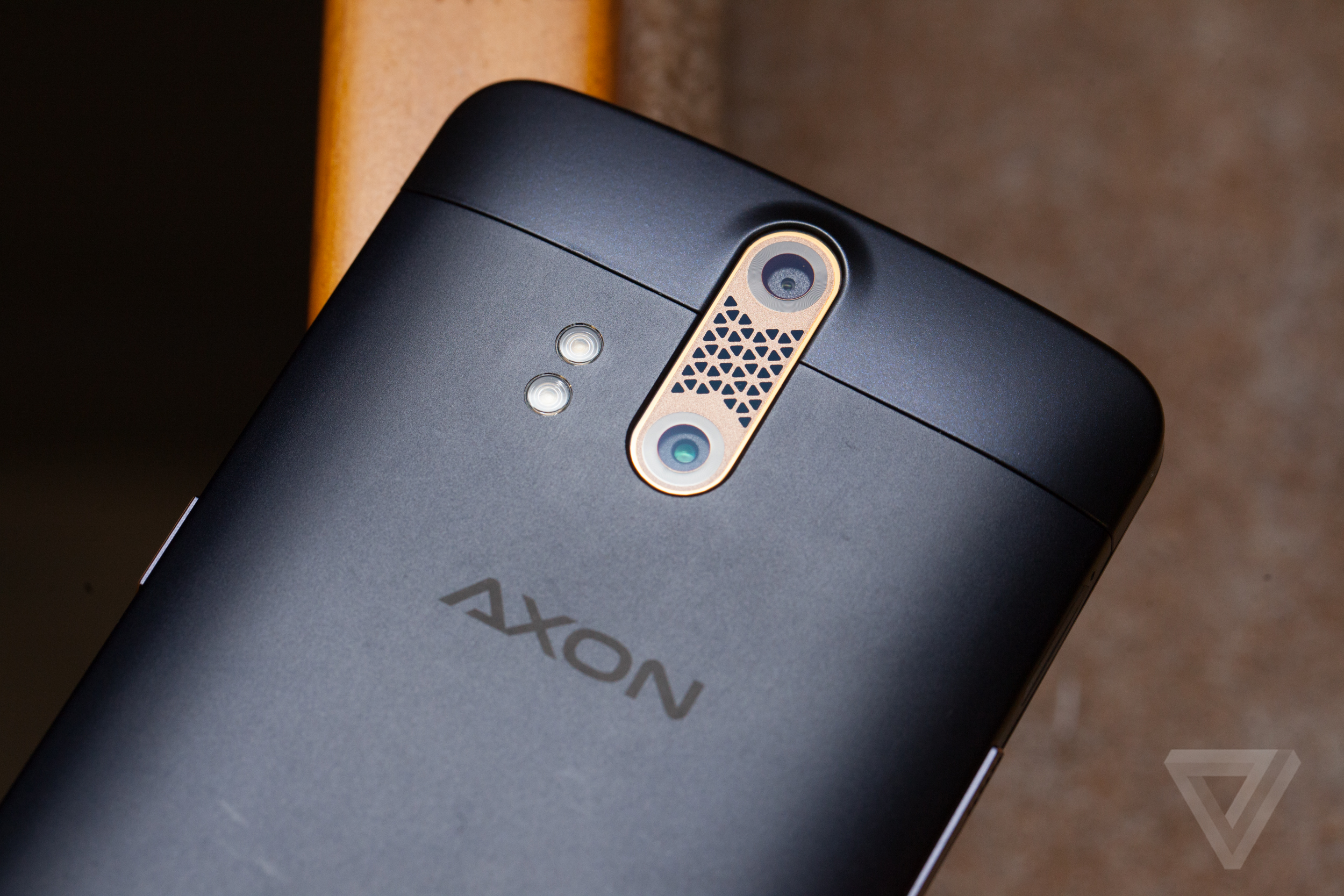 ZTE Axon Pro Resim 3