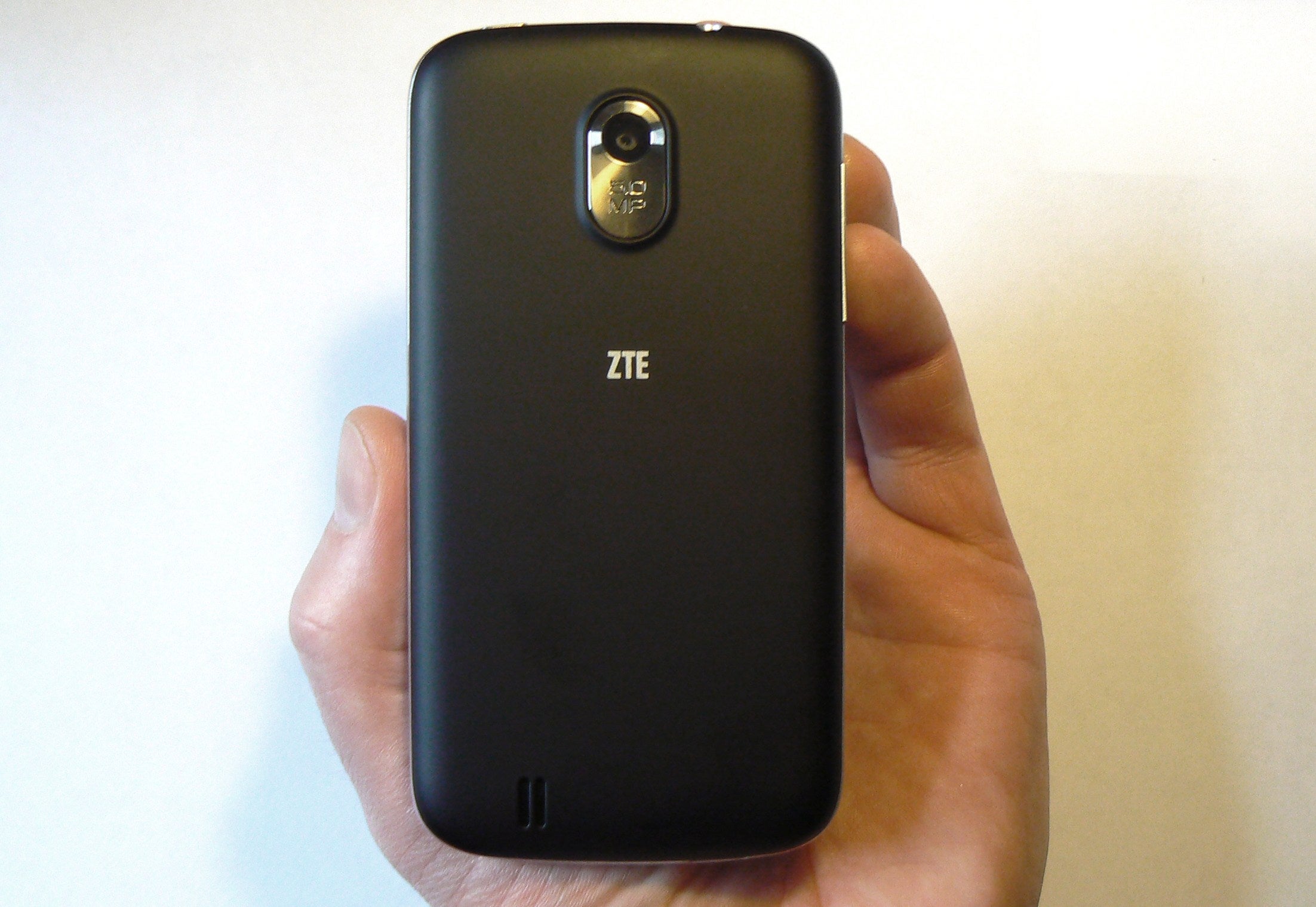 ZTE Blade III Resim 4