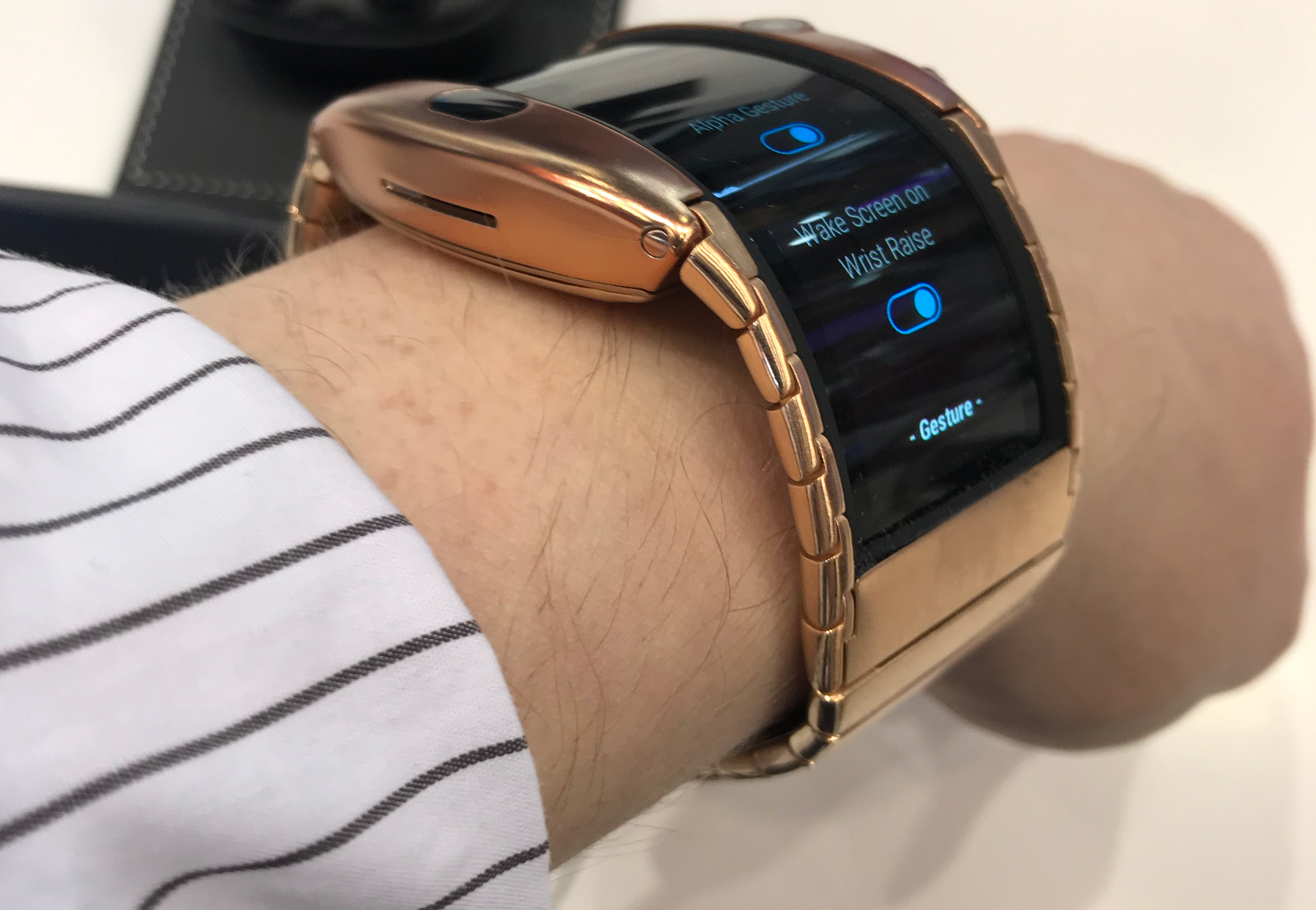 ZTE nubia Alpha Resim 2