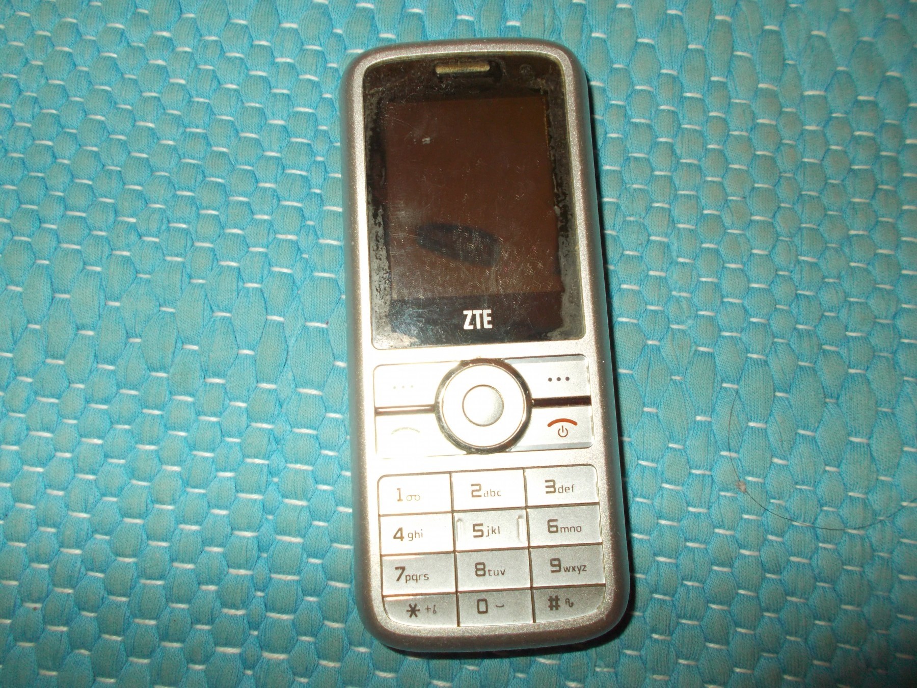 ZTE R220 Resim 2