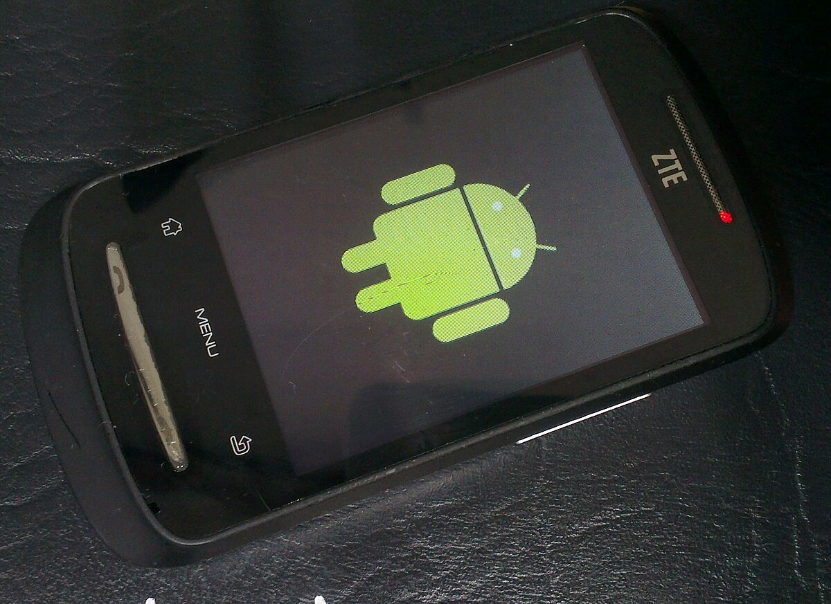 ZTE Racer