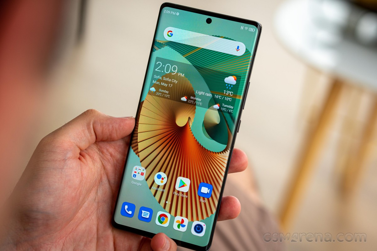 ZTE Raise Resim 4
