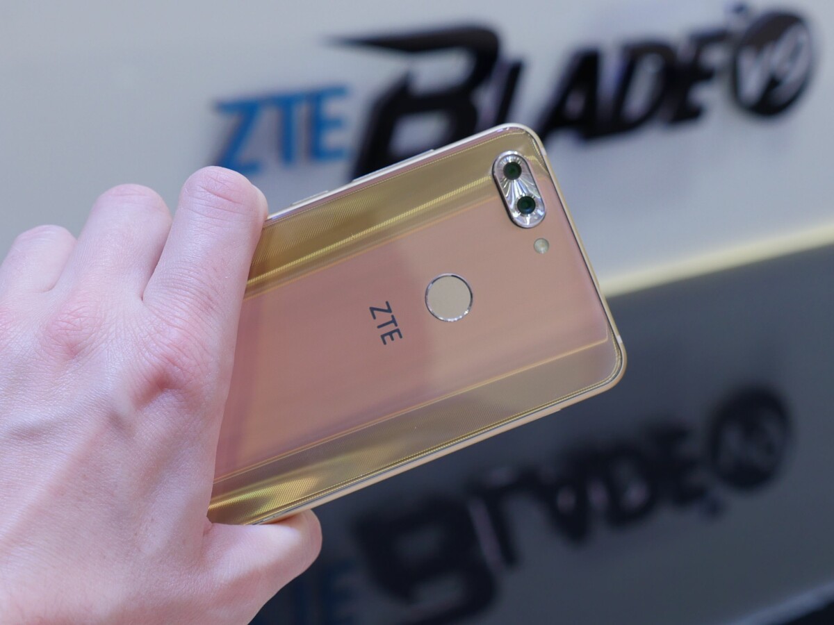 ZTE V9 Resim 3